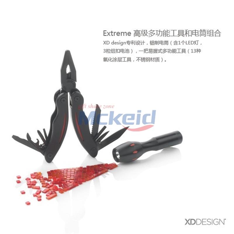 Extreme 高级多功能工具和电筒组合